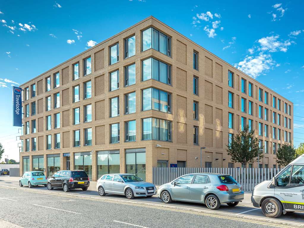 Travelodge Excel Londen Buitenkant foto