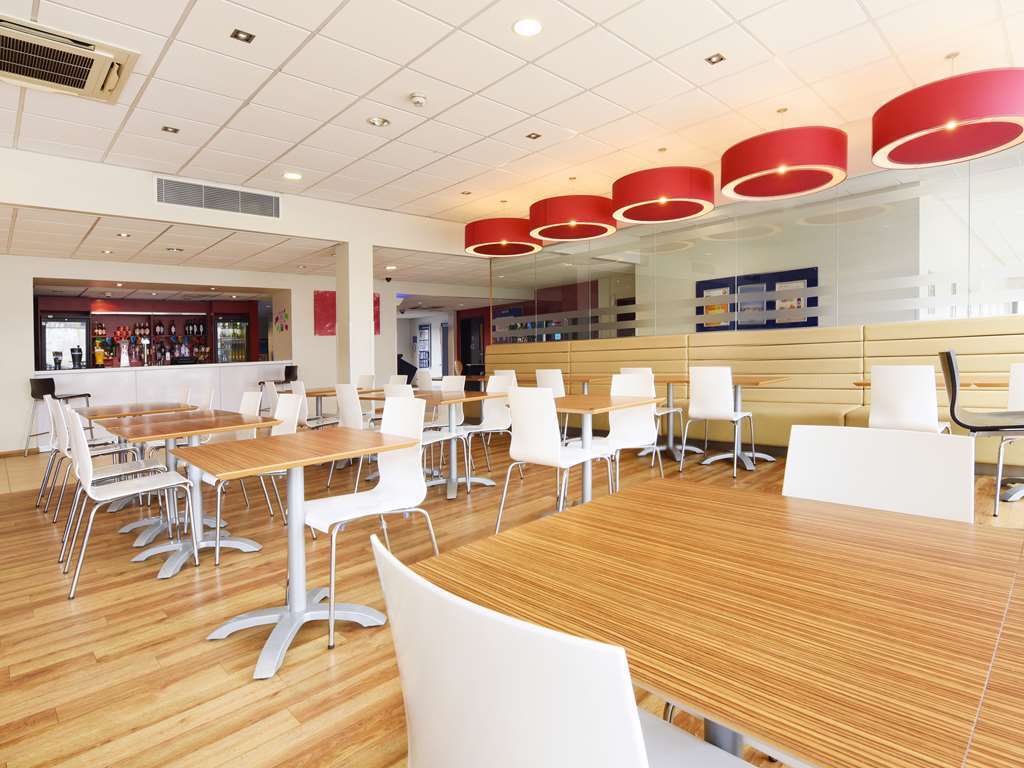 Travelodge Excel Londen Restaurant foto
